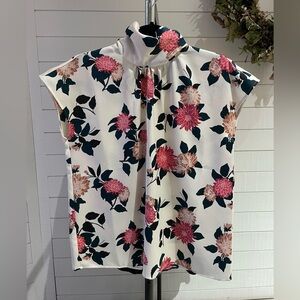 Anne Taylor Floral Cap Sleeve Blouse